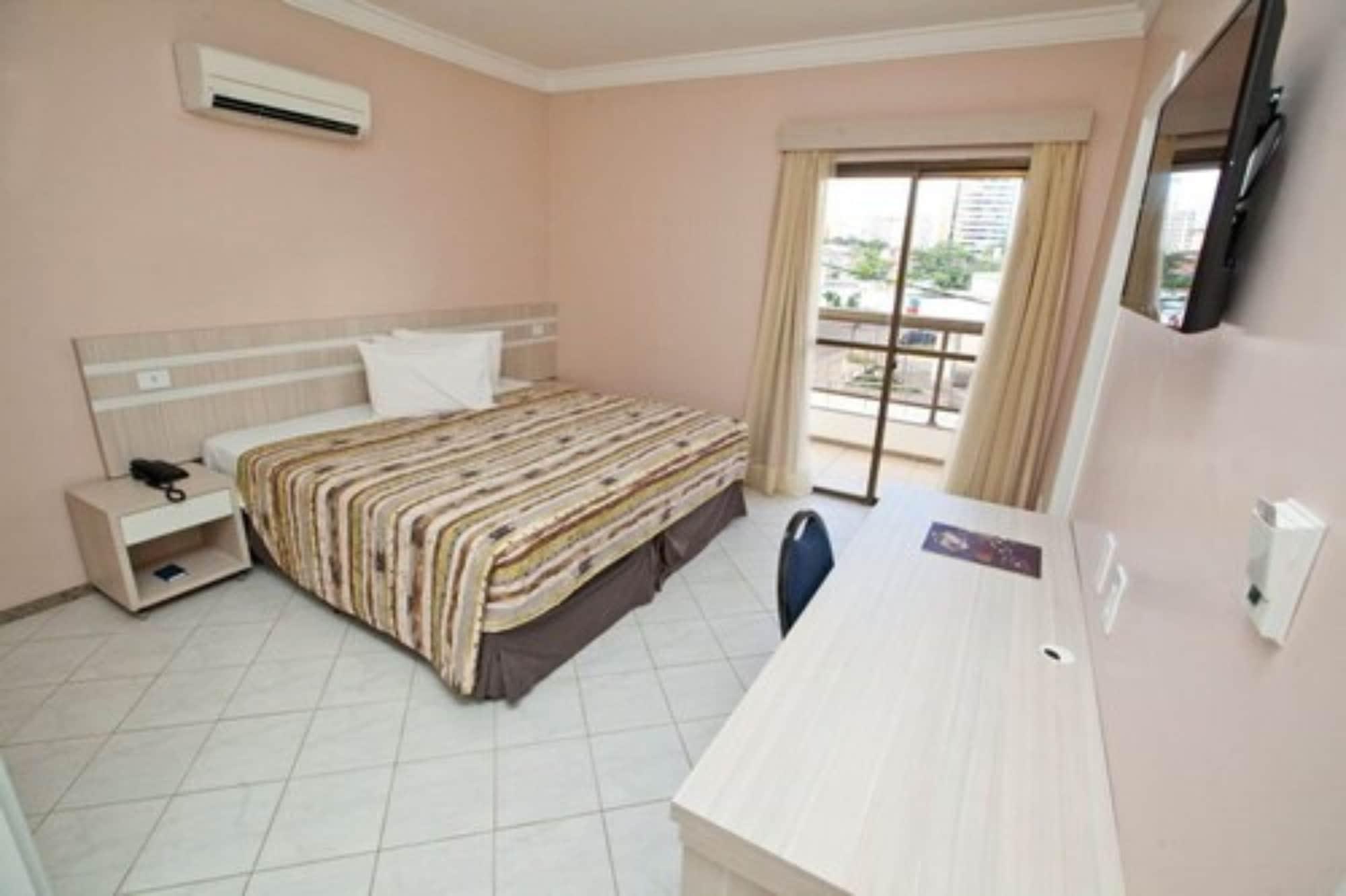 Del Canto Hotel 4*